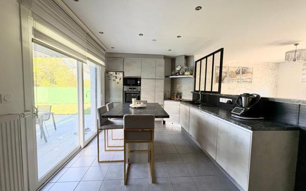 Maison à vendre    4 pièces • 88 m2 Rumilly