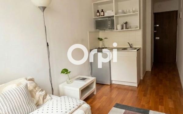 Appartement à vendre    1 pièce • 13 m2 Paris 20