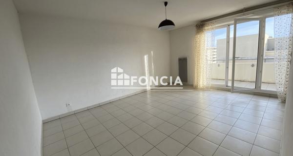 Location Appartement 3 pièces 61.6 m² - Avignon 84000