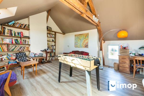 Maison individuelle de 4 chambres avec grange sur terrain de 730m²