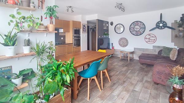 Appartement type 4 + cave à Septemes Les Vallons