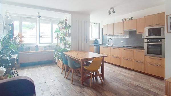 Appartement type 4 + cave à Septemes Les Vallons
