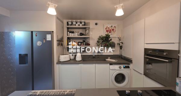 À vendre Maison 5 pièces 125 m² - Le Tholonet 13100