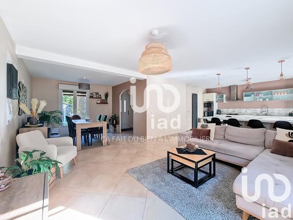 Maison à vendre 6 pièces 112 m² Brie-Comte-Robert