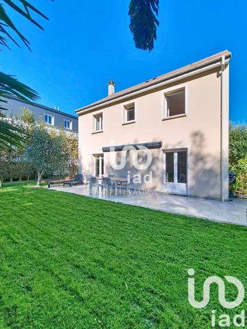 Maison à vendre 6 pièces 112 m² Brie-Comte-Robert