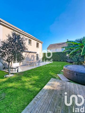 Maison à vendre 6 pièces 112 m² Brie-Comte-Robert