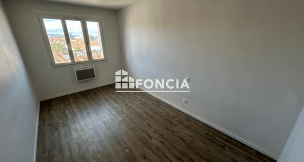 Location Appartement 3 pièces 61.54 m² - Bourg-lès-valence 26500