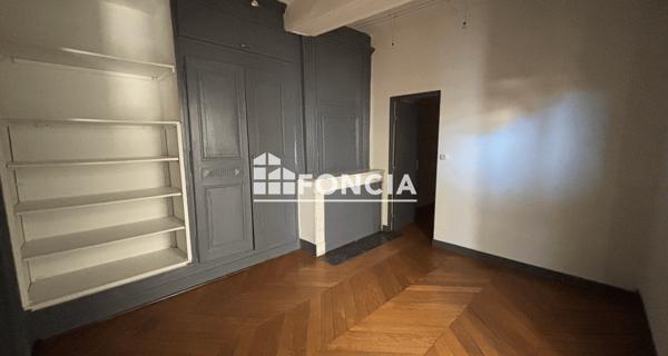 Location Appartement 3 pièces 110 m² - Villefranche-sur-saône 69400