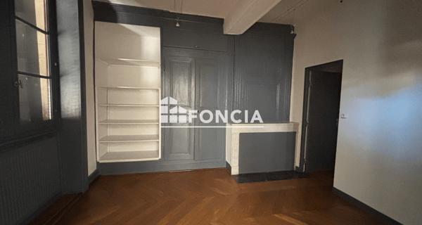 Location Appartement 3 pièces 110 m² - Villefranche-sur-saône 69400