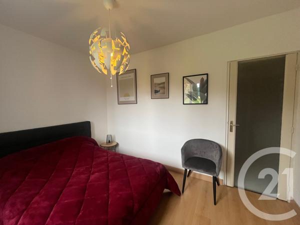 Maison à vendre  8 pièces - 250 m2 SENILLE ST SAUVEUR - 86