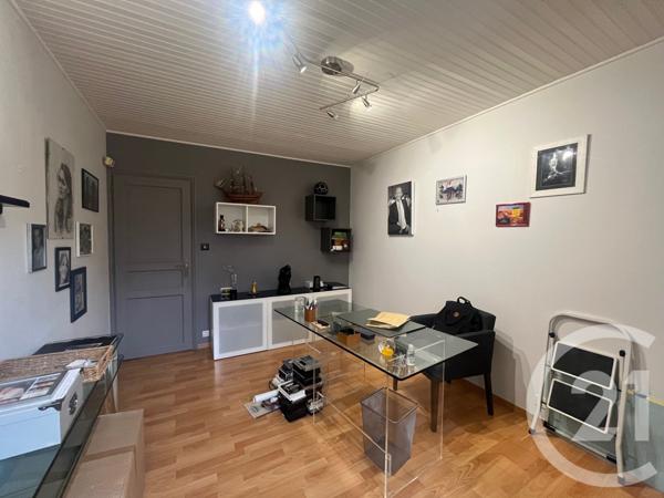 Maison à vendre  8 pièces - 250 m2 SENILLE ST SAUVEUR - 86