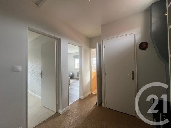 Maison à vendre  8 pièces - 250 m2 SENILLE ST SAUVEUR - 86