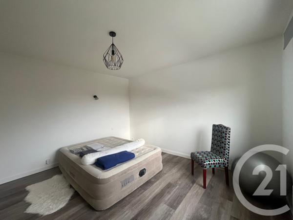 Maison à vendre  8 pièces - 250 m2 SENILLE ST SAUVEUR - 86