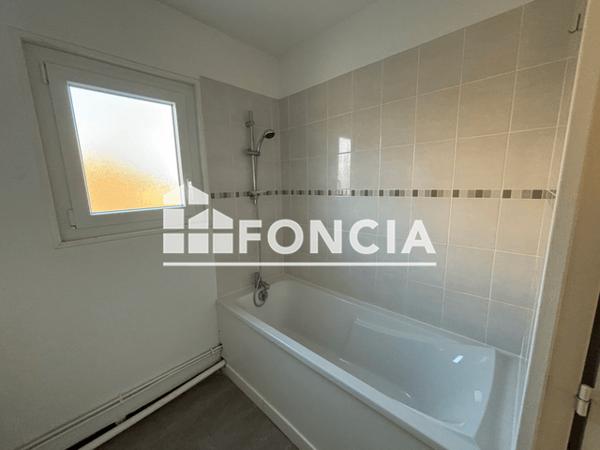 Location Appartement 3 pièces 70.96 m² - 1 A 8 RUE D ARLON Vandoeuvre Les Nancy 54500
