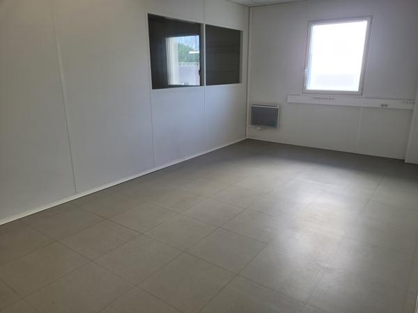 Local D’activité 850m² – La chapelle sur erdre
