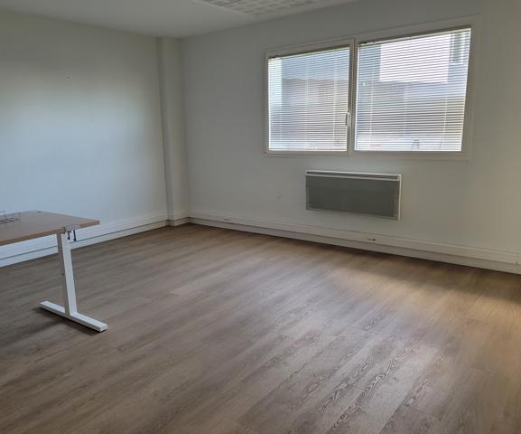 Local D’activité 850m² – La chapelle sur erdre
