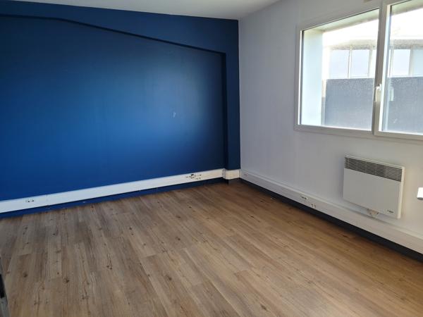 Local D’activité 850m² – La chapelle sur erdre