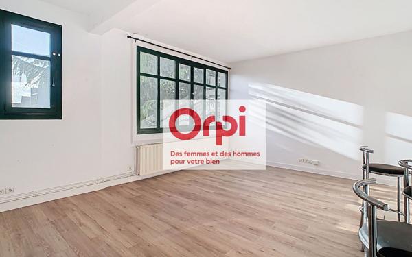 Appartement à vendre    4 pièces • 101,10 m2 Clamart