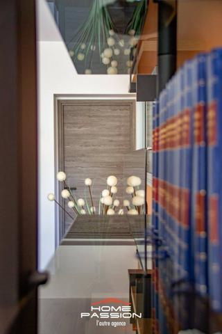 LES MATHES  MAISON CONTEMPORAINE DE 2023 DANS RÉSIDENCE PRIVÉE INTIMISTE