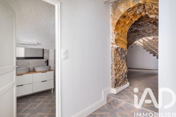 Murs commerciaux  à vendre 129,39 m² Lyon 4