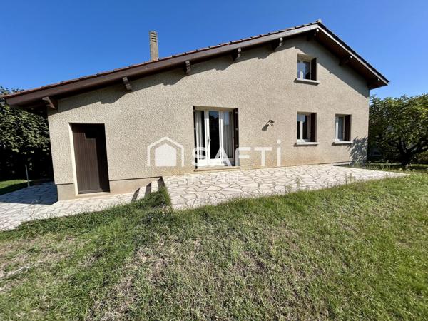 Maison salon salle manger 3 chambres, mezzanine, sous-sol complet, jardin, terrasse, garage