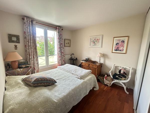 EXCLUSIVITÉ - MAISON DE 6 PIECES A VENDRE A PLAISIR - AQUEDUC PHARMACIE