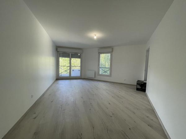 A LOUER : T2 à LAMBERSART • Rue de la Carnoy - LAMBERSART • 950 € CC • Réf. 5940