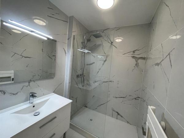 A LOUER : T2 à LAMBERSART • Rue de la Carnoy - LAMBERSART • 950 € CC • Réf. 5940