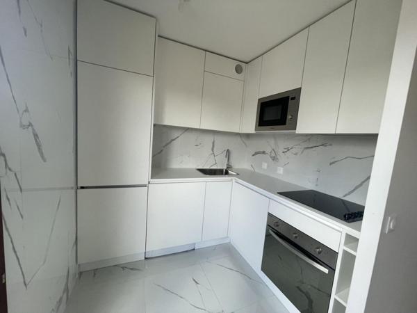 A LOUER : T2 à LAMBERSART • Rue de la Carnoy - LAMBERSART • 950 € CC • Réf. 5940