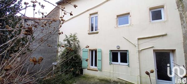 Immeuble à vendre 332 m² Mauzé-sur-le-Mignon