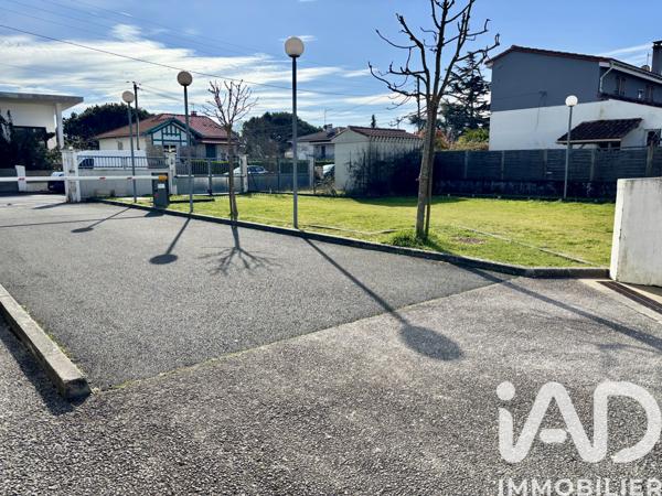 Parking à vendre 12 m² Royan