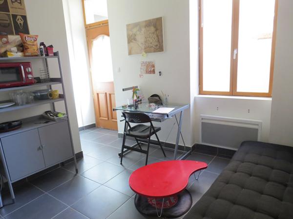 Location appartement Dijon - 1 pièce(s) - 15 m² - 315 € par mois