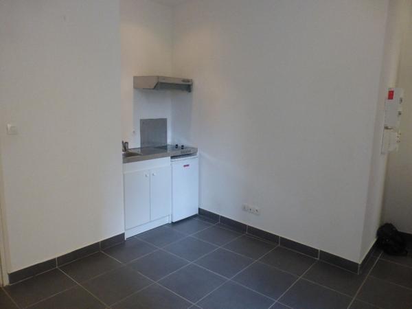 Location appartement Dijon - 1 pièce(s) - 15 m² - 315 € par mois