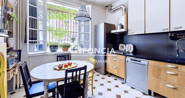 À vendre Maison 10 pièces 241 m² - Romainville 93230