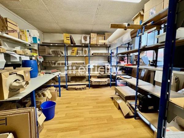 Local Commercial 8 pièces - 540 m² Exclusivité efficity