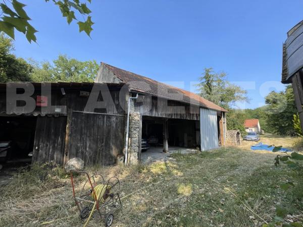  Longère rénovée 4 chambres – 177 m² + dépendances – Terrain 5 307 m² avec bois et piscine