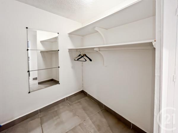 Appartement T1 à vendre  1 pièce - 34,16 m2 BANDOL - 83