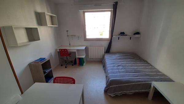 A Louer - Studio non meublé - Quartier Coat-ar-Gueven à BREST