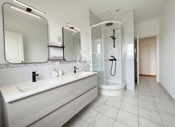 Saint Saturnin – 6 pièces – 5 chambres