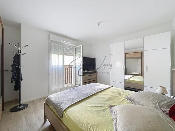 MAGNIFIQUE!!! F4 AVEC TERRASSE ET PARKING