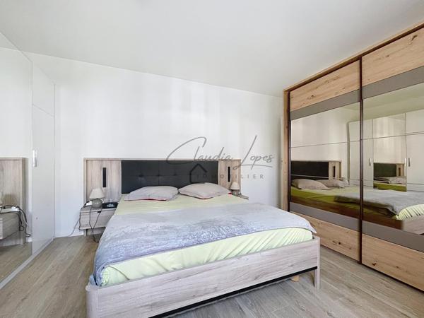 MAGNIFIQUE!!! F4 AVEC TERRASSE ET PARKING