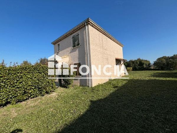 Location Maison 4 pièces 100.3 m² - LIEUDIT LES PLANTADES Pierrelatte 26700