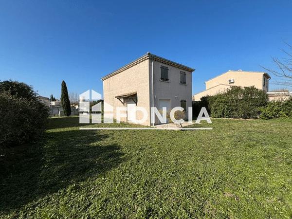 Location Maison 4 pièces 100.3 m² - LIEUDIT LES PLANTADES Pierrelatte 26700