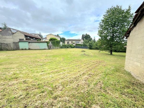 Terrain constructible de 1156 m2