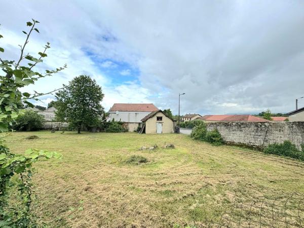 Terrain constructible de 1156 m2