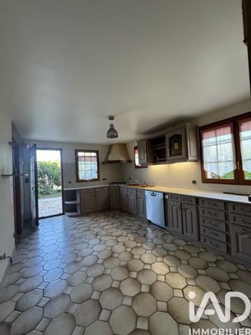Maison à vendre 10 pièces 214 m² Trouy