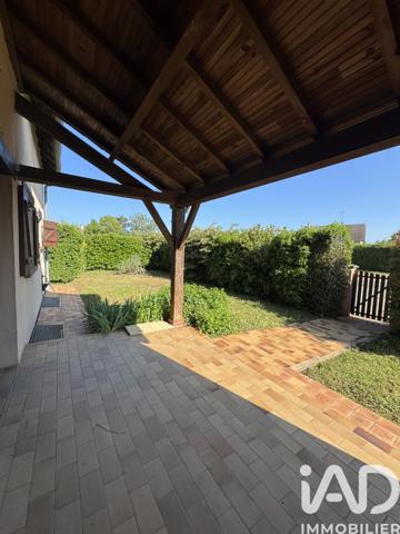 Maison à vendre 10 pièces 214 m² Trouy