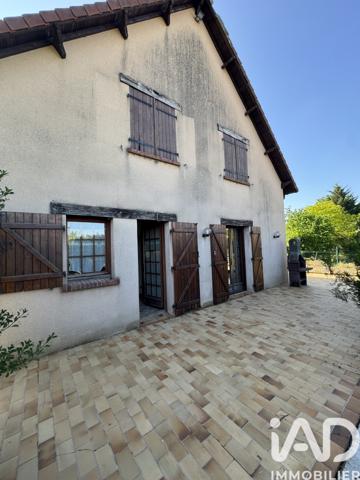 Maison à vendre 10 pièces 214 m² Trouy