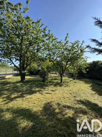 Maison à vendre 10 pièces 214 m² Trouy