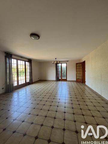 Maison à vendre 10 pièces 214 m² Trouy